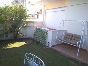 Apartment | Balcony - Remarkable 1-bed Apartment in (Chalcis)