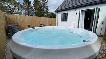 Cottage familiare, bagno privato | Giardino