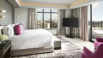 Suíte presidencial | Roupas de cama premium, cofres nos quartos, escrivaninha