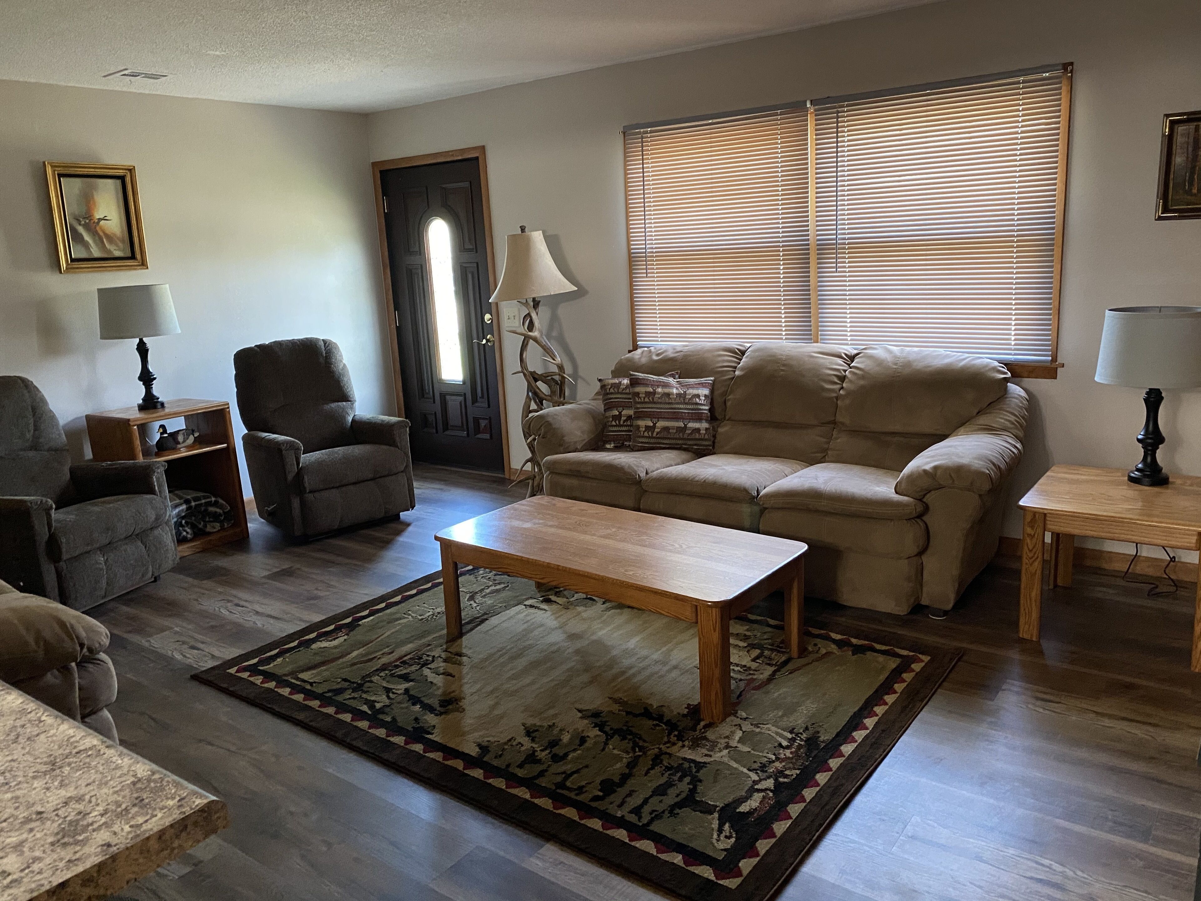 Téléviseur connecté, lecteur de DVD