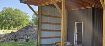 Cozy house  close to public land areas for recreation!