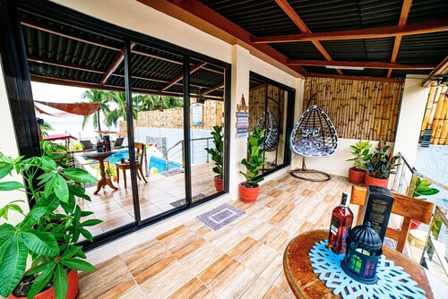 Exclusive Beach House with pool & scenic view @ lobo Batangas