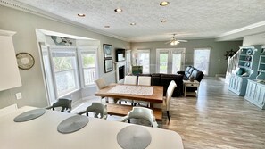 Dining - Seas the Breeze, Tybee Island, GA (Tybee Island)
