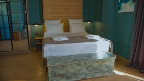 Minibar, free WiFi, bed sheets - Boulevardside (Batumi)