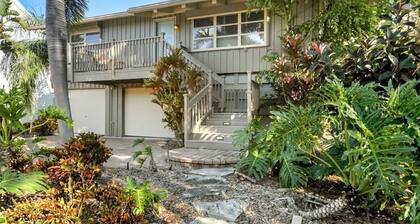 Luxury Canal-Front Rental on Longboat Key | Pool, Dock & Lift