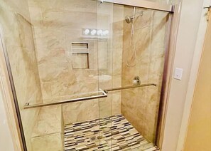 Shower, towels