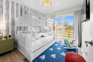 3 habitaciones, escritorio, tabla de planchar con plancha y wifi gratis 