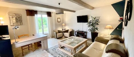 TV, fireplace, DVD player, foosball