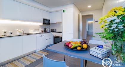 Home Azores - Coliseu Residences B1-1º