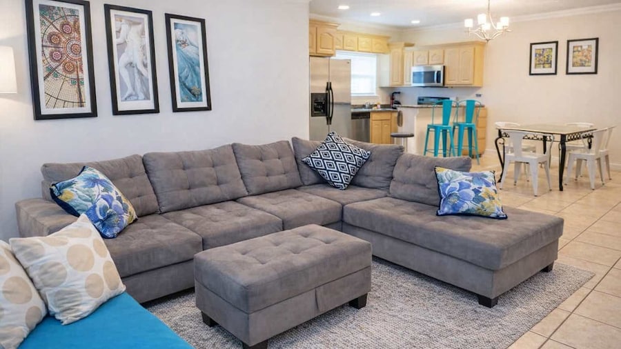 #C Island Morning Sun