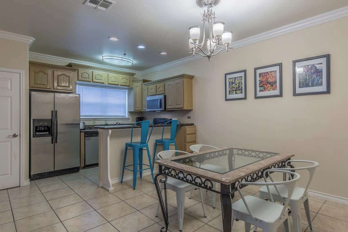 Condo, Multiple Beds, Patio, Pool View | Private kitchen | Fridge, microwave, oven, stovetop