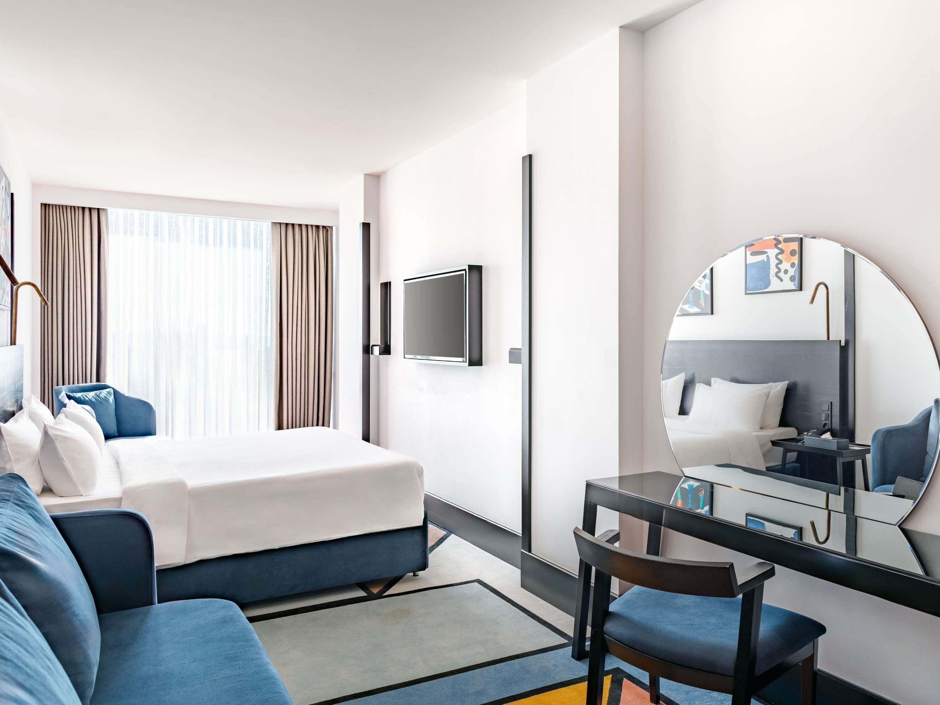 Superior Room, 1 Double Bed | Hypo-allergenic bedding, minibar, in-room safe, desk