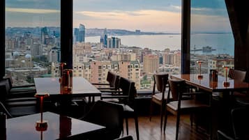 Breakfast, lunch and dinner served