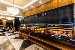 Daily buffet breakfast (USD 11.8 per person)