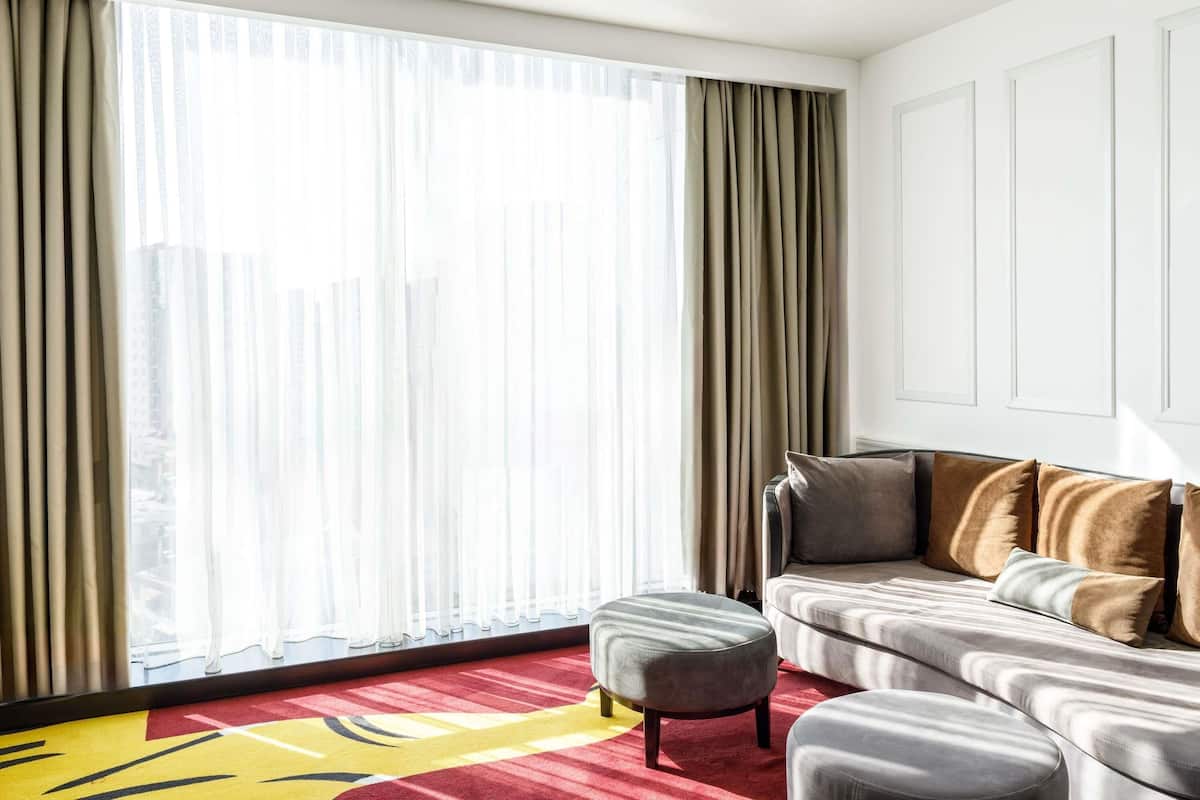 Club Room, 1 Double Bed with Sofa bed | Hypo-allergenic bedding, minibar, in-room safe, desk