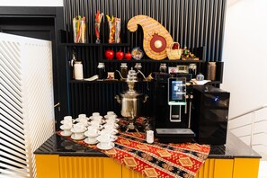 Breakfast, lunch and dinner served - Mercure Baku City (Baku)