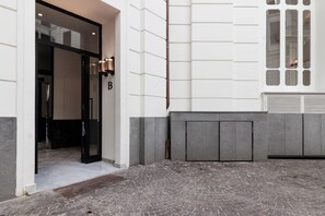 House | 1 bedroom, WiFi - Palazzo Nan 5 Piano Scala B (Naples)