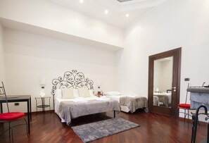 Apartment | WiFi - B B Residenza Malaterra - Camera Napoli Barocca (Naples)