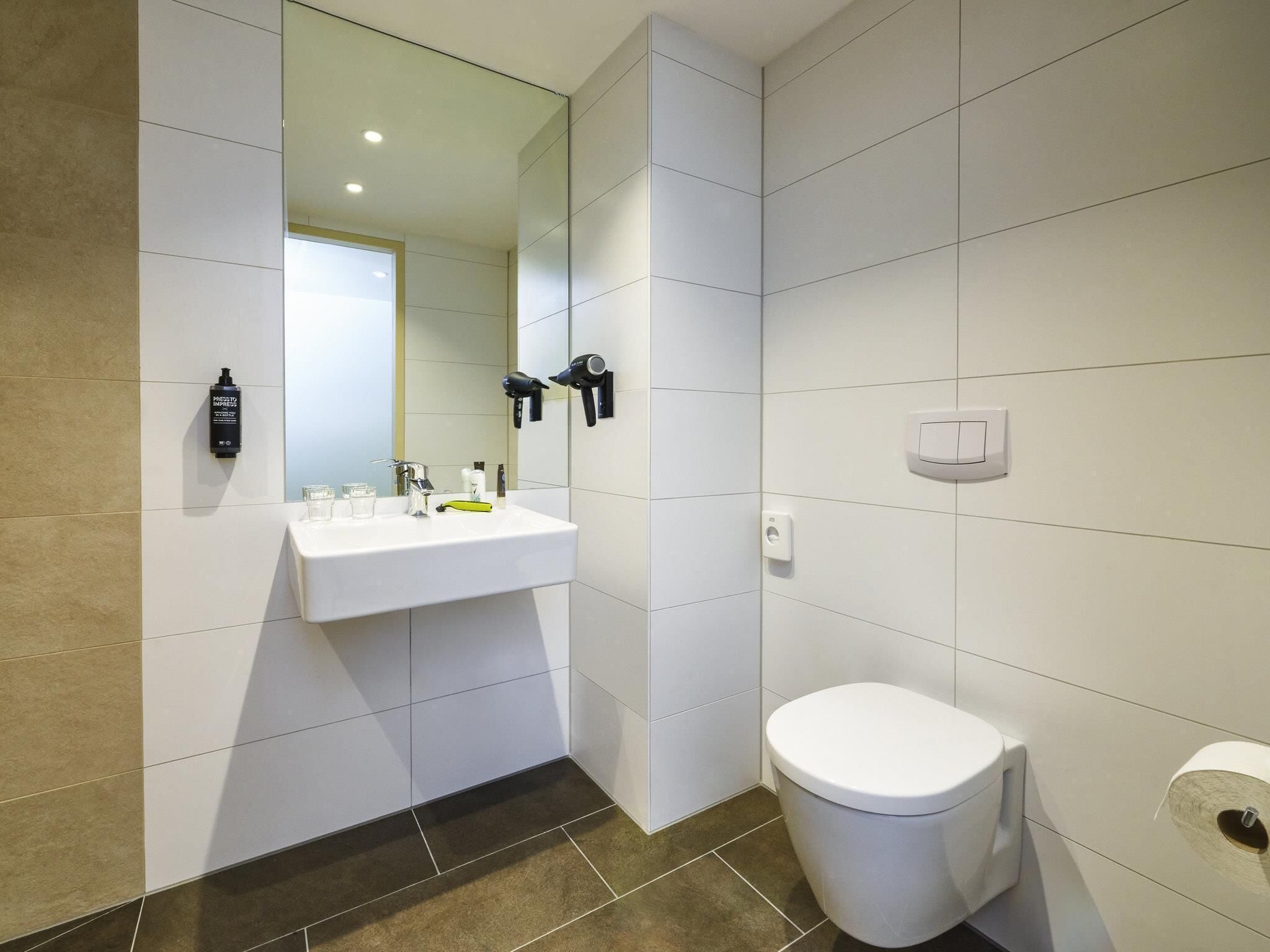 Standard Room, 1 Double Bed, Accessible | Hypo-allergenic bedding, desk, laptop workspace, soundproofing