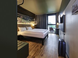 Standard Room, 1 Double Bed | Hypo-allergenic bedding, desk, laptop workspace, soundproofing - Ibis Styles Singen (Singen)