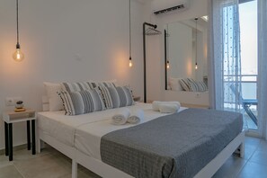 1 chambre, fer et planche à repasser, accès au Wi-Fi (inclus)