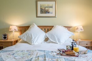 House (1 Bedroom) | 1 bedroom, iron/ironing board, bed sheets - The Stable, Grundisburgh (Woodbridge)