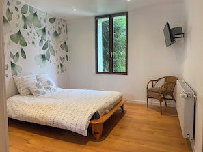 5 bedrooms, WiFi