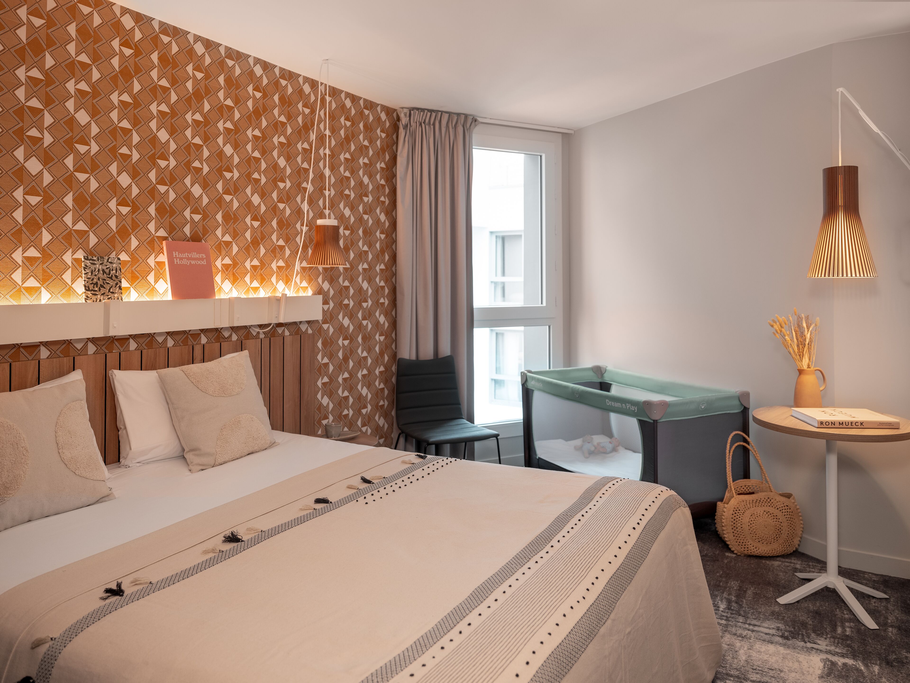 standard room, 1 double bed | extra beds