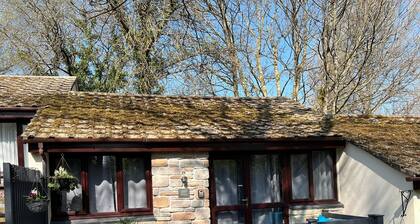 Cosy 2BD Chalet St Ives Holiday Village