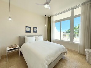 2 chambres, fer et planche à repasser, Wi-Fi, draps fournis