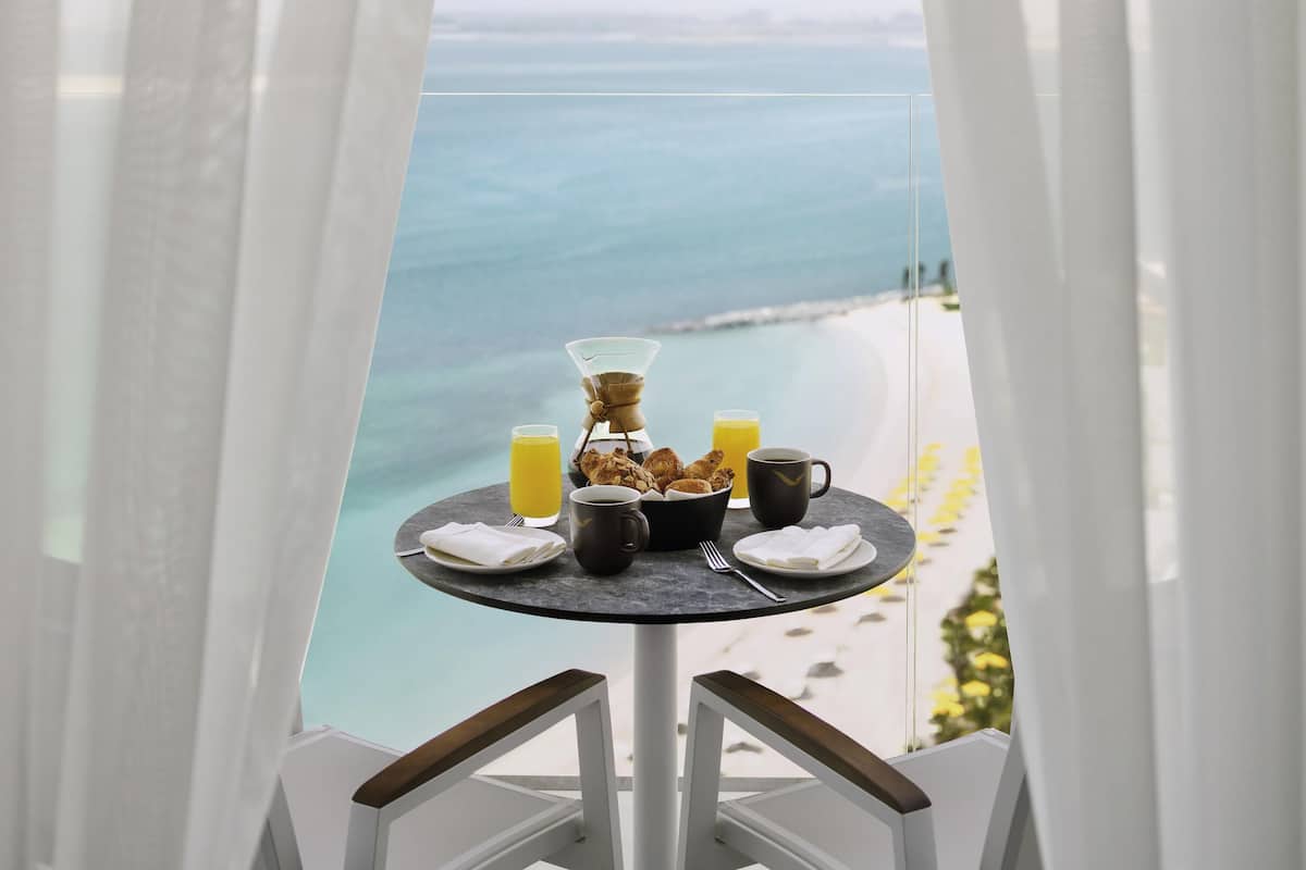 1 bedroom, minibar, in-room safe, desk