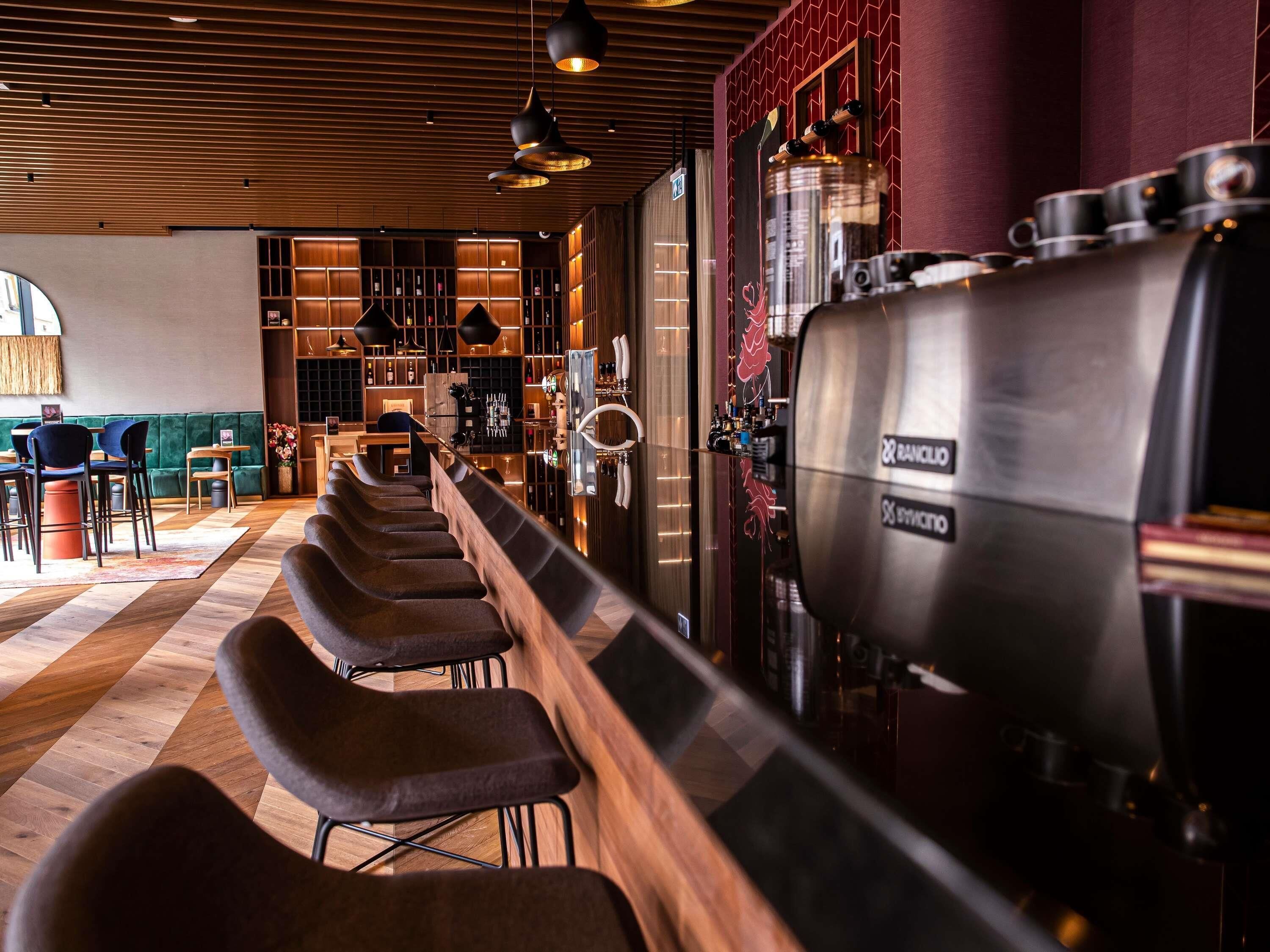 Bar (en la propiedad)