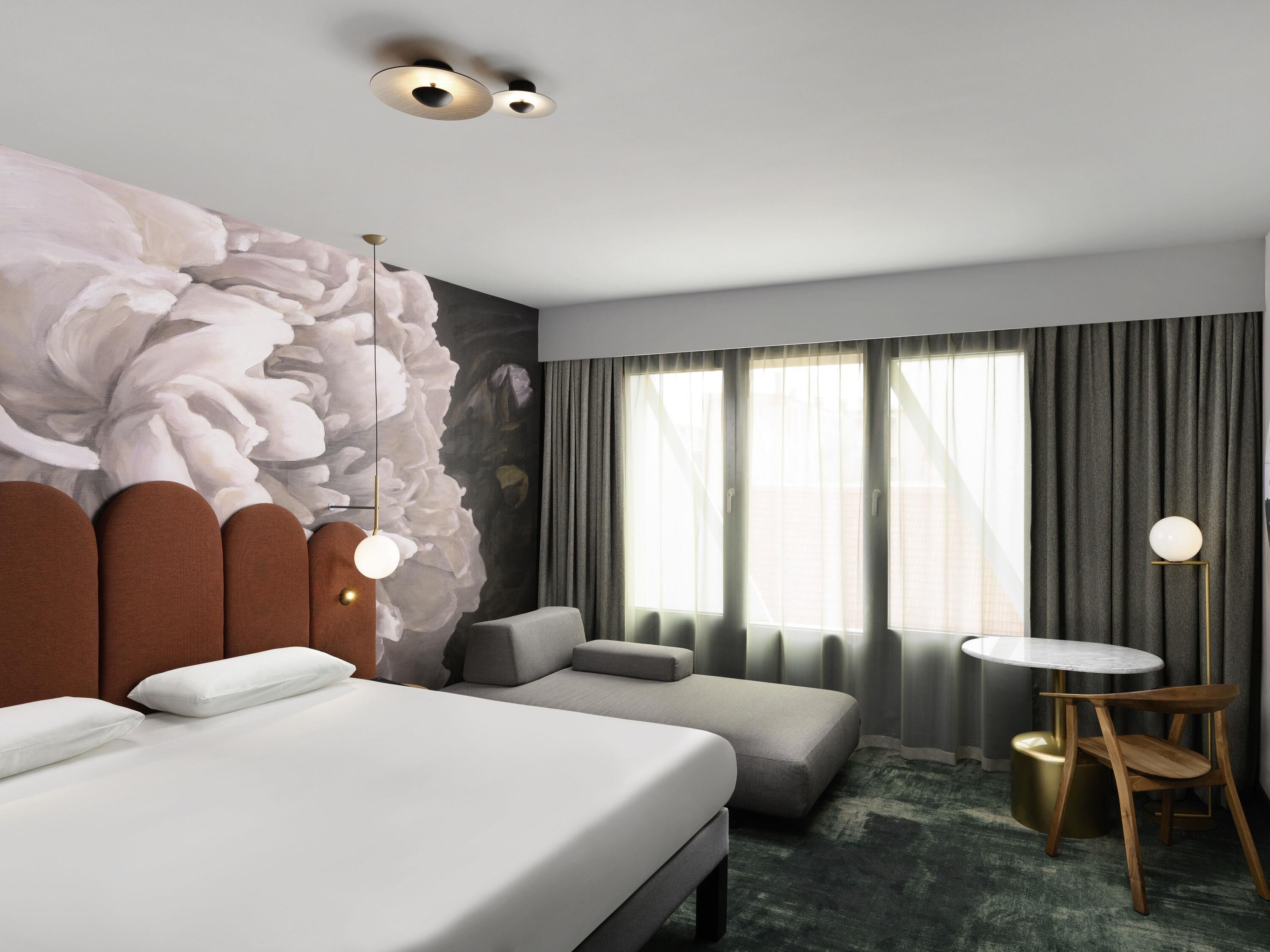 高級雙人房, 1 張標準雙人床及 1 張梳化床 | 迷你吧、房內夾萬、獨特設計、獨特裝修