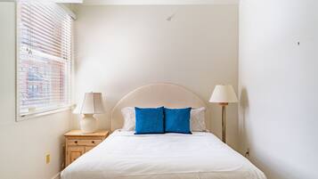 1 chambre, Wi-Fi gratuit, draps fournis