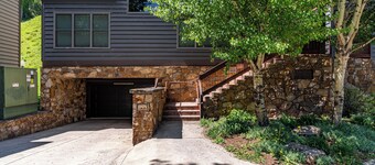 Etta Place 1 by AvantStay | Ski In/ Ski Out Unit w/ Views of the Slopes!