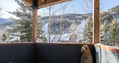 Lulu City 4B by AvantStay | Beautiful Condo 100 yards from Lift #7 |