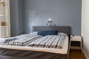 2 Schlafzimmer, Bügeleisen/Bügelbrett, kostenloses WLAN, Bettwäsche