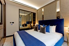 1 chambre, fer et planche à repasser, Wi-Fi gratuit