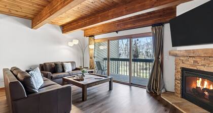 Riverside Condos C102 by AvantStay | Condo Close To Downtown,TownPark & Ski Lift