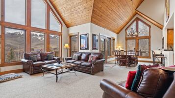 TV connectée, cheminée