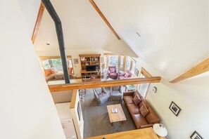 Smart TV, DVD player, stereo, offices