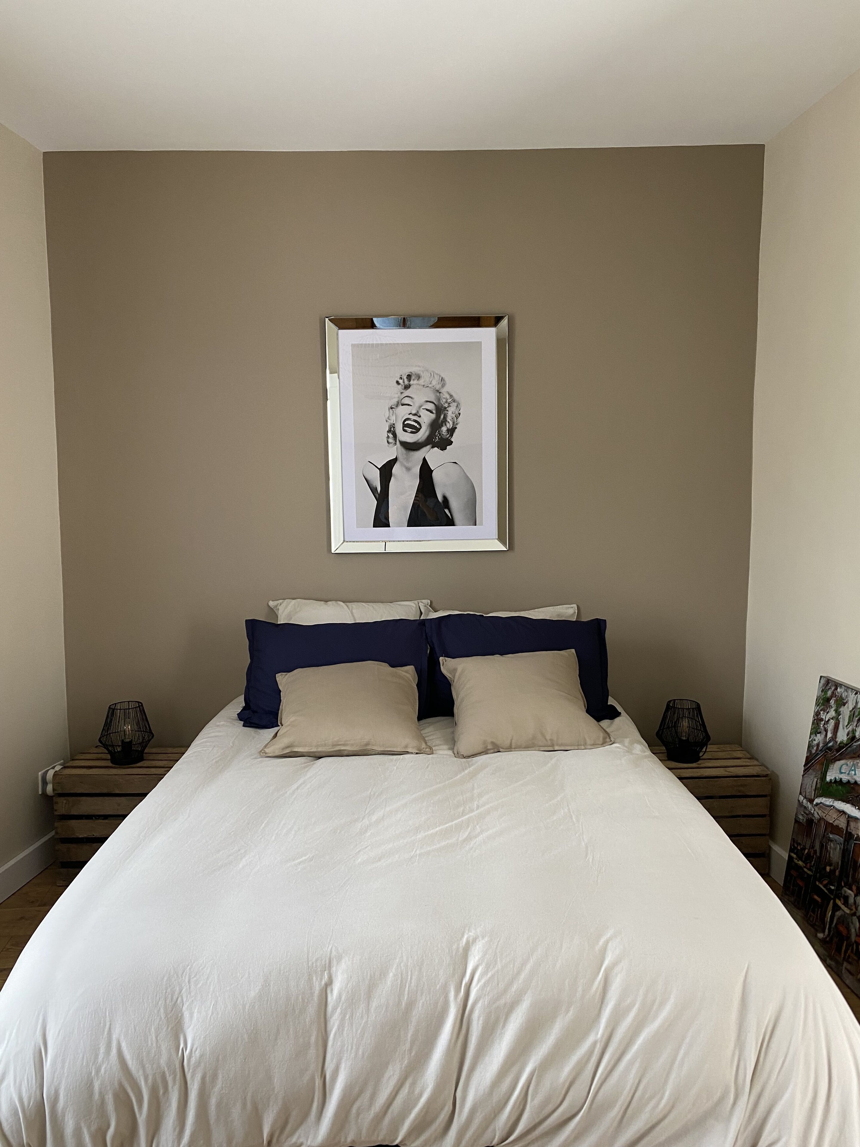 2 bedrooms, iron/ironing board, travel cot, free WiFi