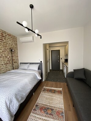 Classic Studio | Iron/ironing board, free WiFi, bed sheets - Galata VAV Suites (Istanbul)