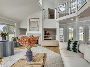 Smart TV, fireplace, books - Tilghman Waterfront | Indoor Pool | Private Dock | Pool House (Tilghman)