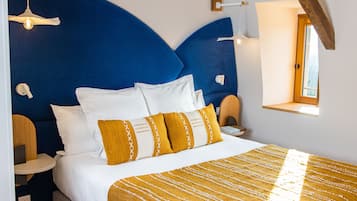 Classic Double Room | Desk, soundproofing, iron/ironing board, free WiFi