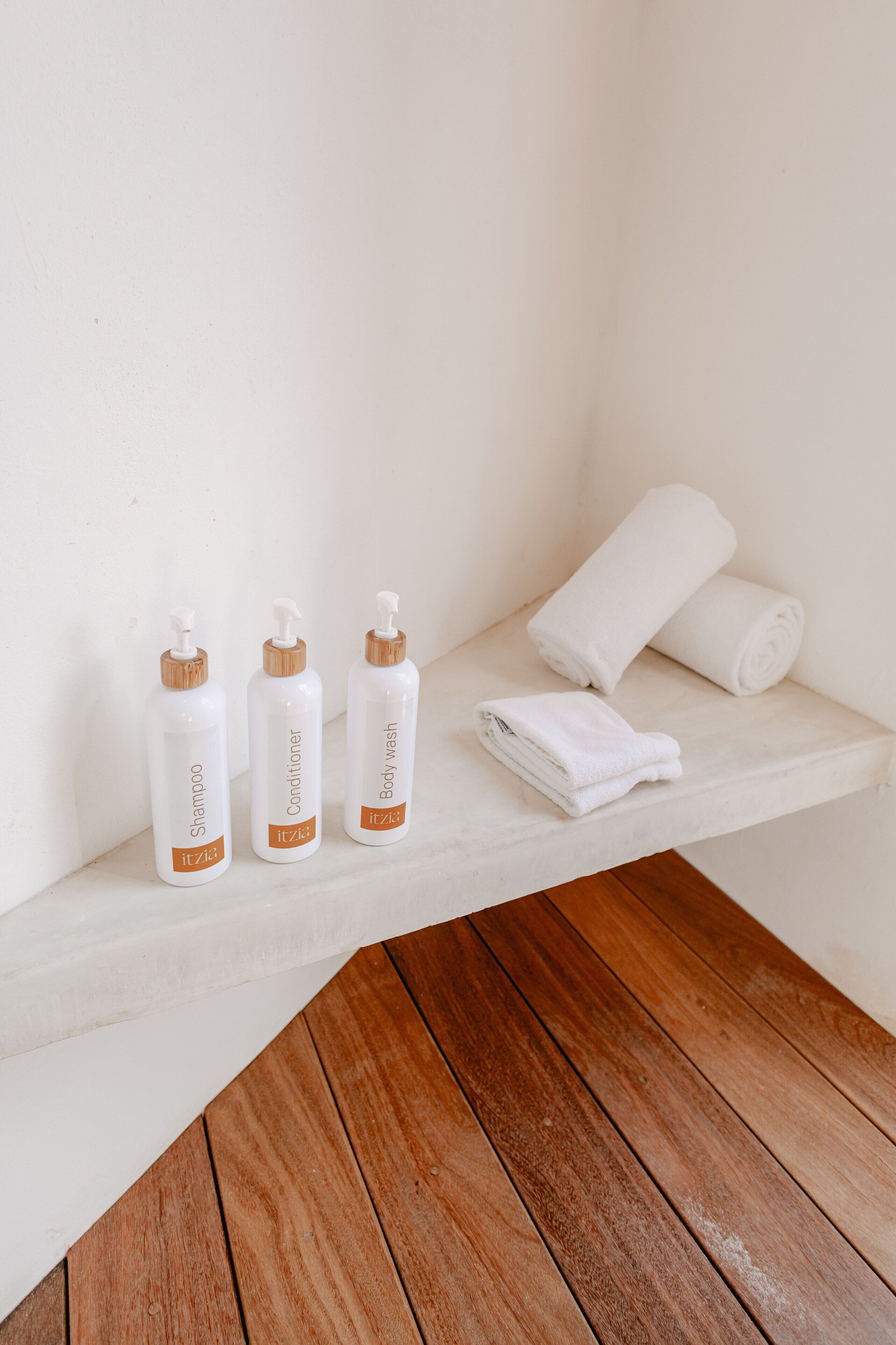 exclusive cabin, private pool, partial sea view | bathroom | shower, hair dryer, slippers, towels