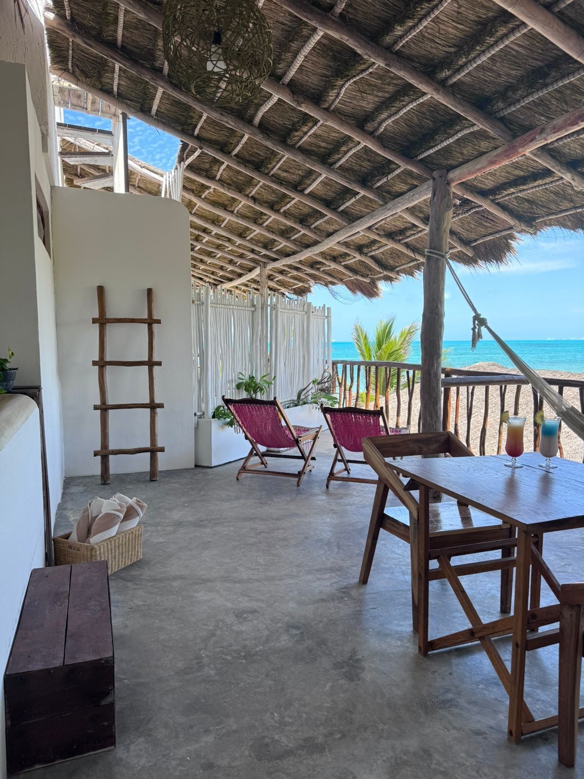 Studio Suite tiện nghi đơn giản | Hiên