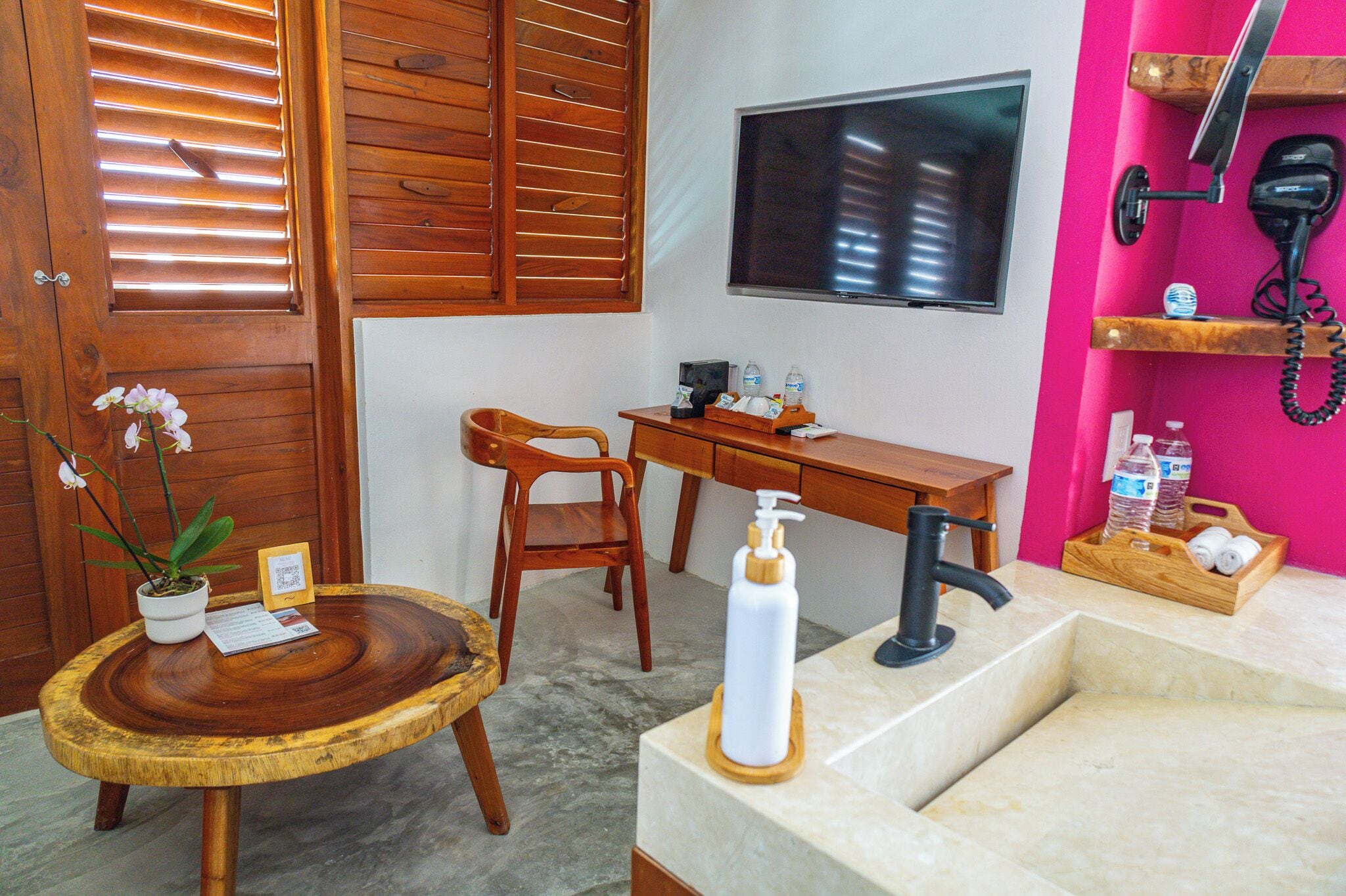 superior cabin | living area | 28-inch smart tv with digital channels, tv, printers