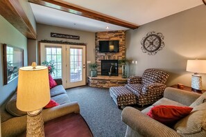TV, fireplace, foosball, table tennis