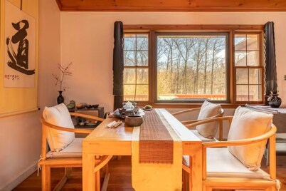 Tao Estate in Catskills : Close to Hiking & Nature & Pet Friendly